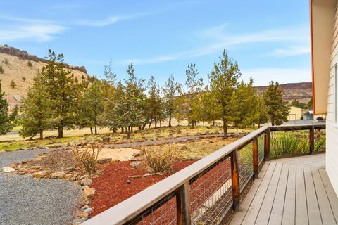 Tiny photo for 11487 SW Horny Hollow Trail, Terrebonne, OR 97760 (MLS # 220212463)