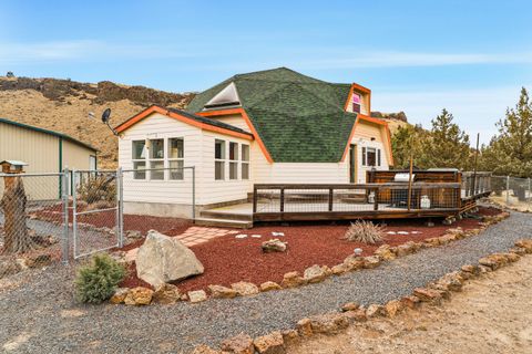 Tiny photo for 11487 SW Horny Hollow Trail, Terrebonne, OR 97760 (MLS # 220212463)