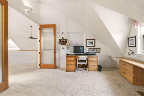 Tiny photo for 11487 SW Horny Hollow Trail, Terrebonne, OR 97760 (MLS # 220212463)