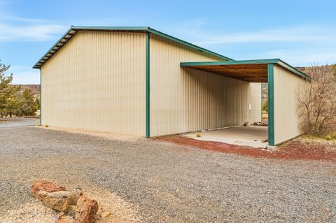 Tiny photo for 11487 SW Horny Hollow Trail, Terrebonne, OR 97760 (MLS # 220212463)