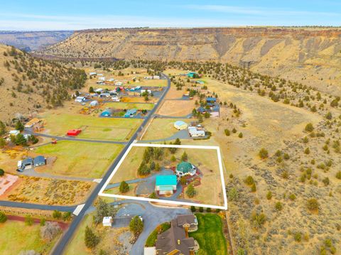 Tiny photo for 11487 SW Horny Hollow Trail, Terrebonne, OR 97760 (MLS # 220212463)