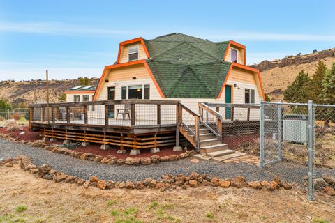 Tiny photo for 11487 SW Horny Hollow Trail, Terrebonne, OR 97760 (MLS # 220212463)