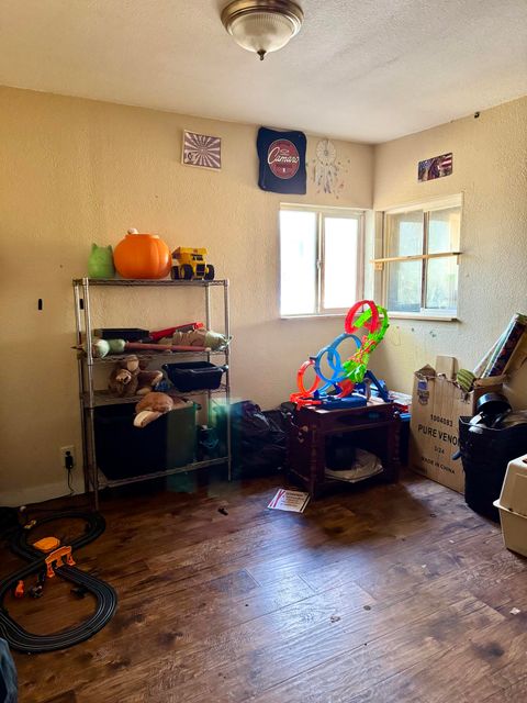 Tiny photo for 1604 Etna Street, Klamath Falls, OR 97603 (MLS # 220215832)