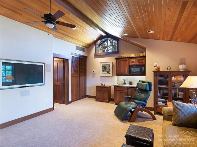 Broken Top - Residential