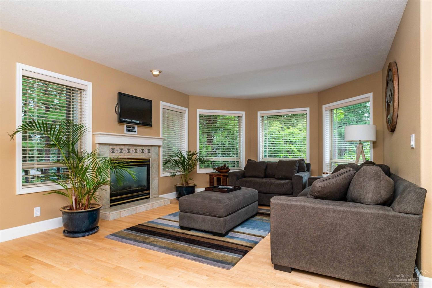 Awbrey Glen - Residential