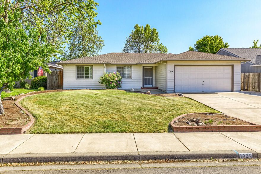 This is a great 3 bedroom, 2 bath home in a convenient East Medford location close to schools (North High District), shopping, medical and entertainment. It's situated on a large .21 acre lot with a huge backyard and covered patio to enjoy! The 50 year roof is only eight years old and a new HVAC system was installed in 2021, both should provide many years of worry-free service (roof warranty is transferable to the new owner). The home offers a nice open layout with bar seating in the kitchen and ample natural light throughout. The master suite is complete with a private bathroom and nice size walk-in closet. As an extra, the fridge, washer and dryer are all included in the sale. The home could use some TLC to really shine but it's priced accordingly and sold as is.