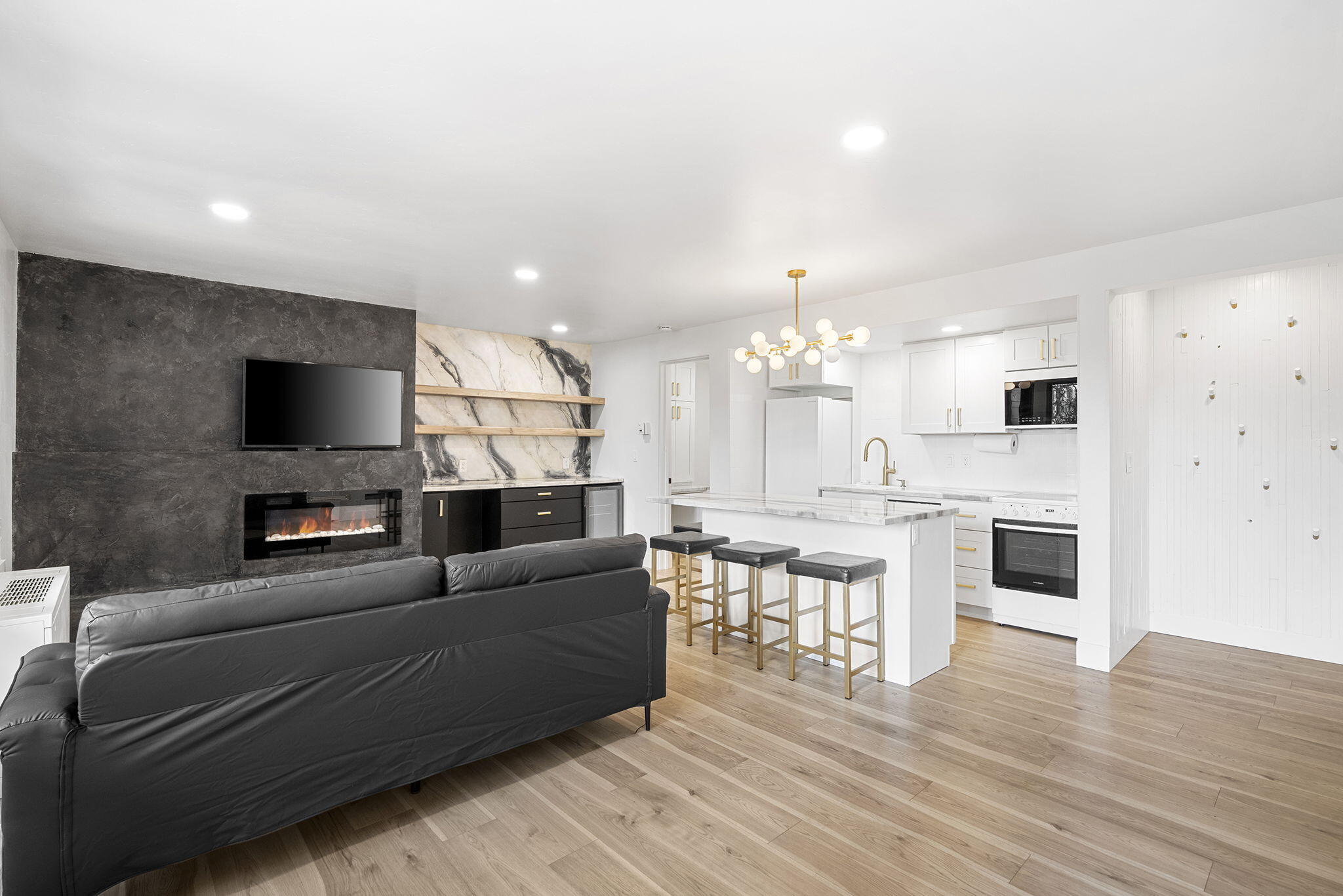 Inn Of The 7th - Residential