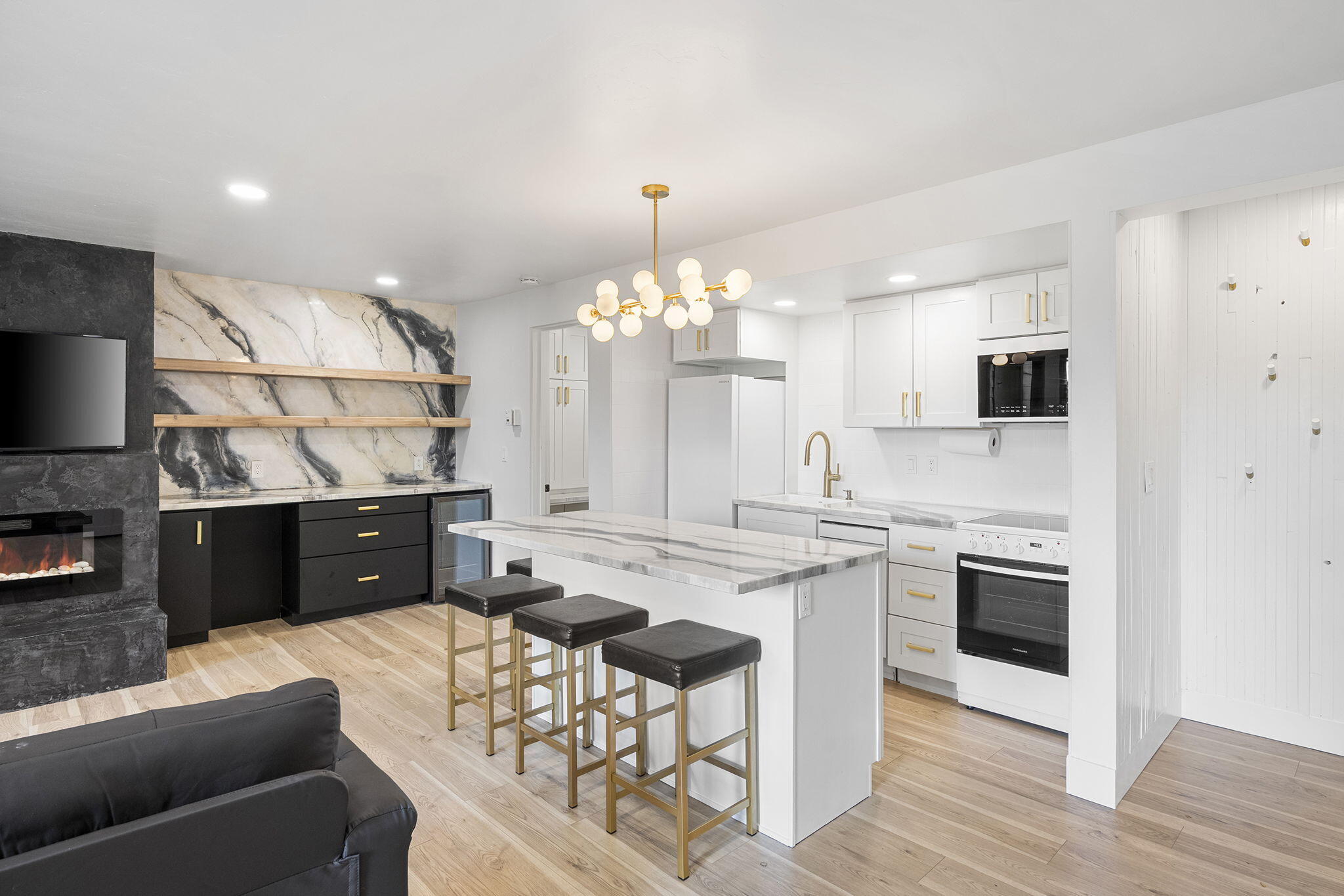 Inn Of The 7th - Residential