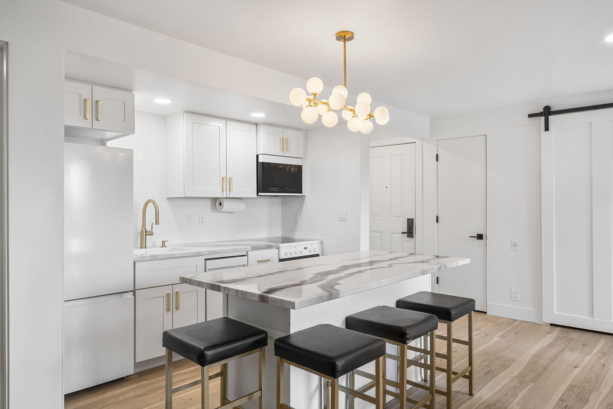 Inn Of The 7th - Residential