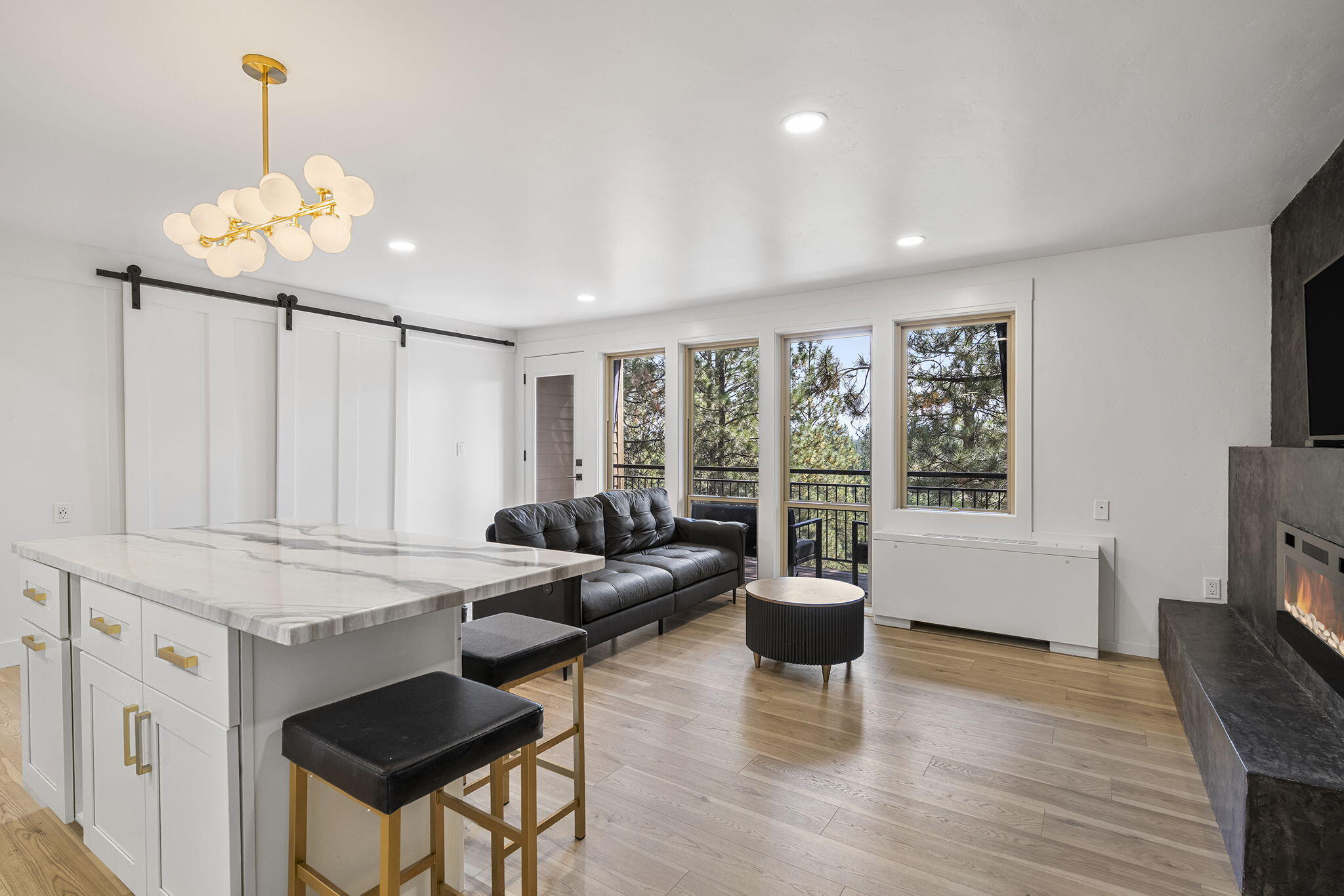 Inn Of The 7th - Residential