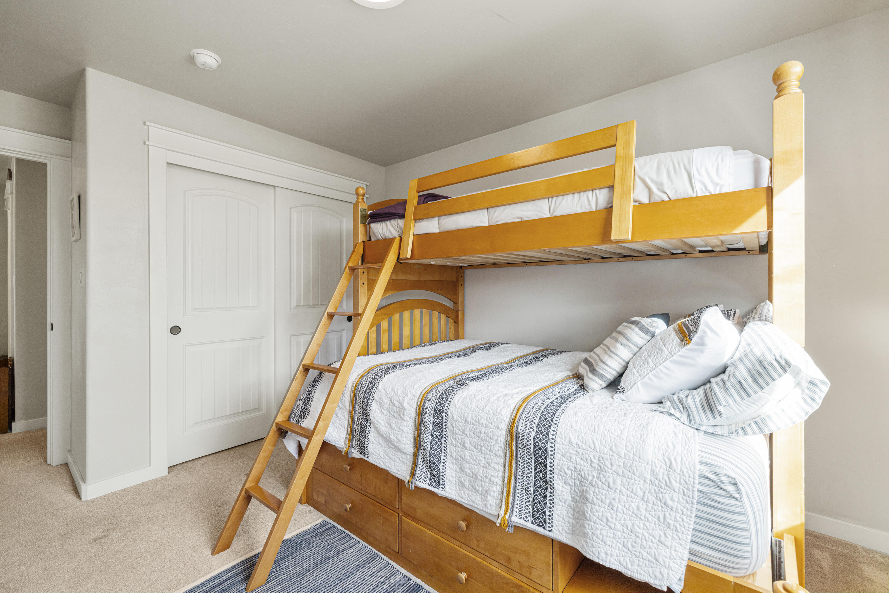 Oregon Shores - Residential