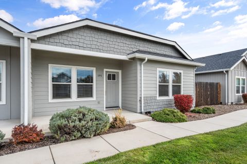 Tiny photo for 191 Mellecker Way, Medford, OR 97501 (MLS # 220211684)