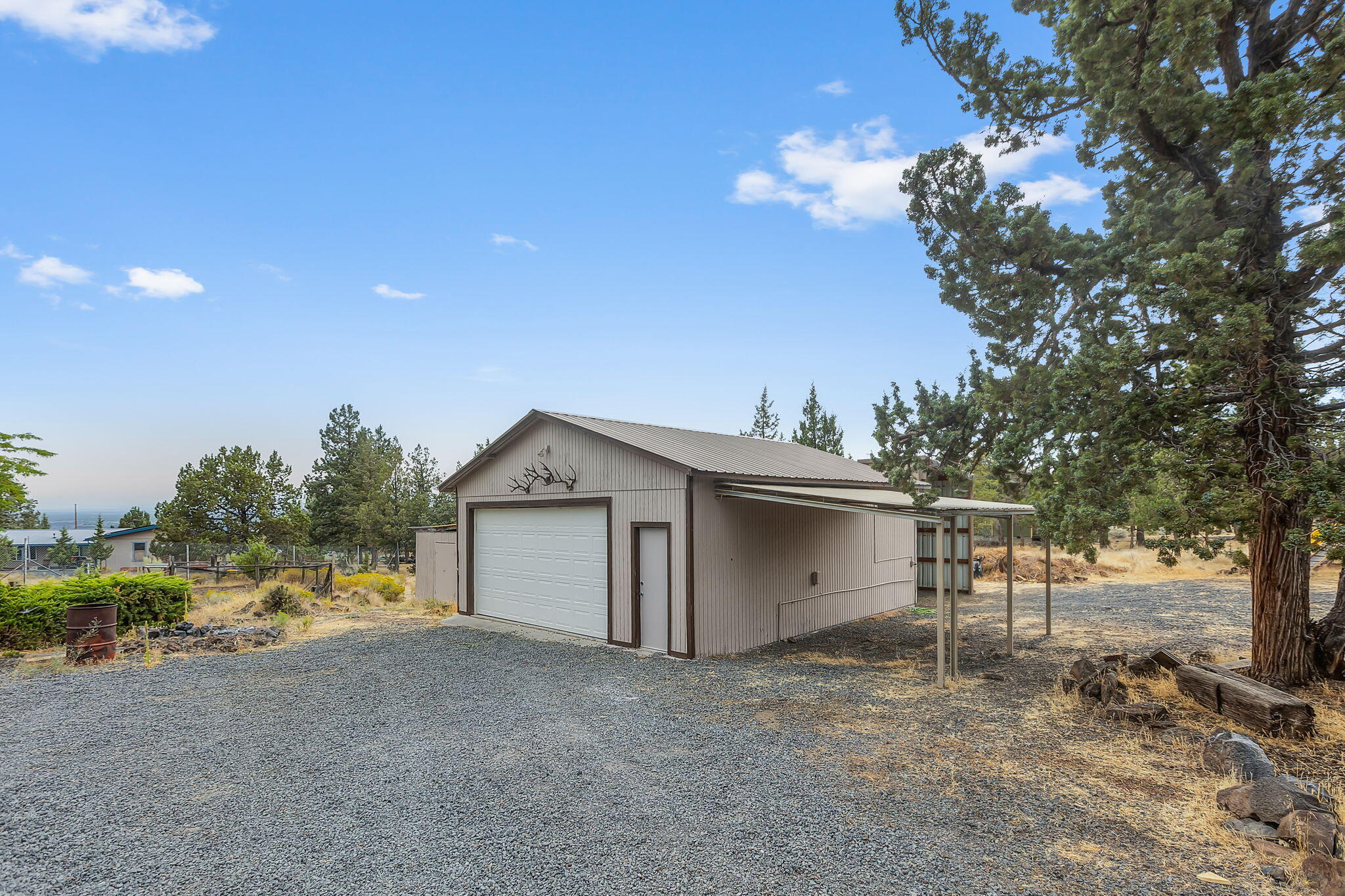 Round Butte - Residential