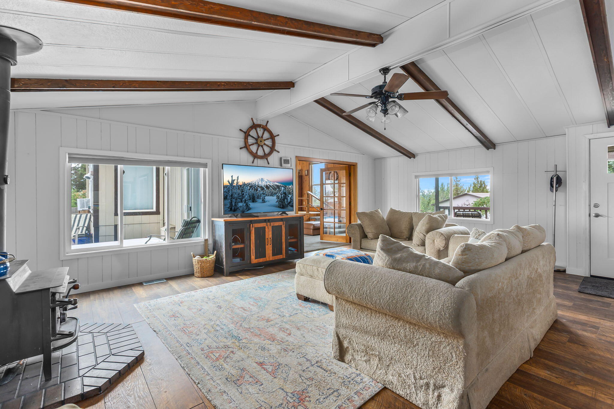 Round Butte - Residential