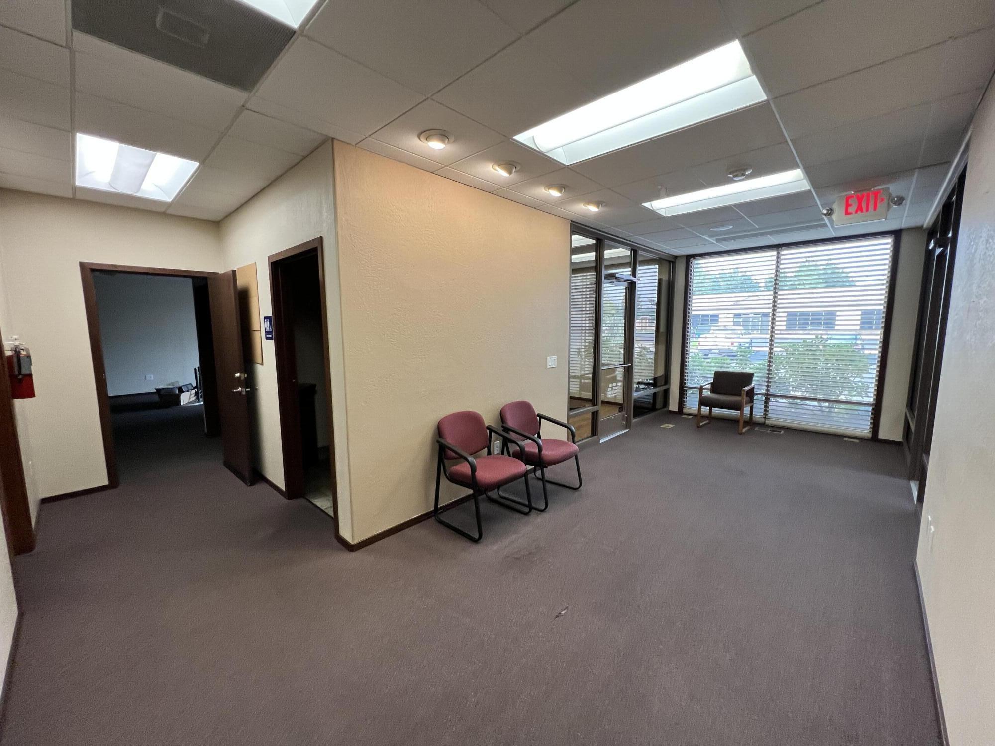 Alderwood Office Park - Commercial Lease