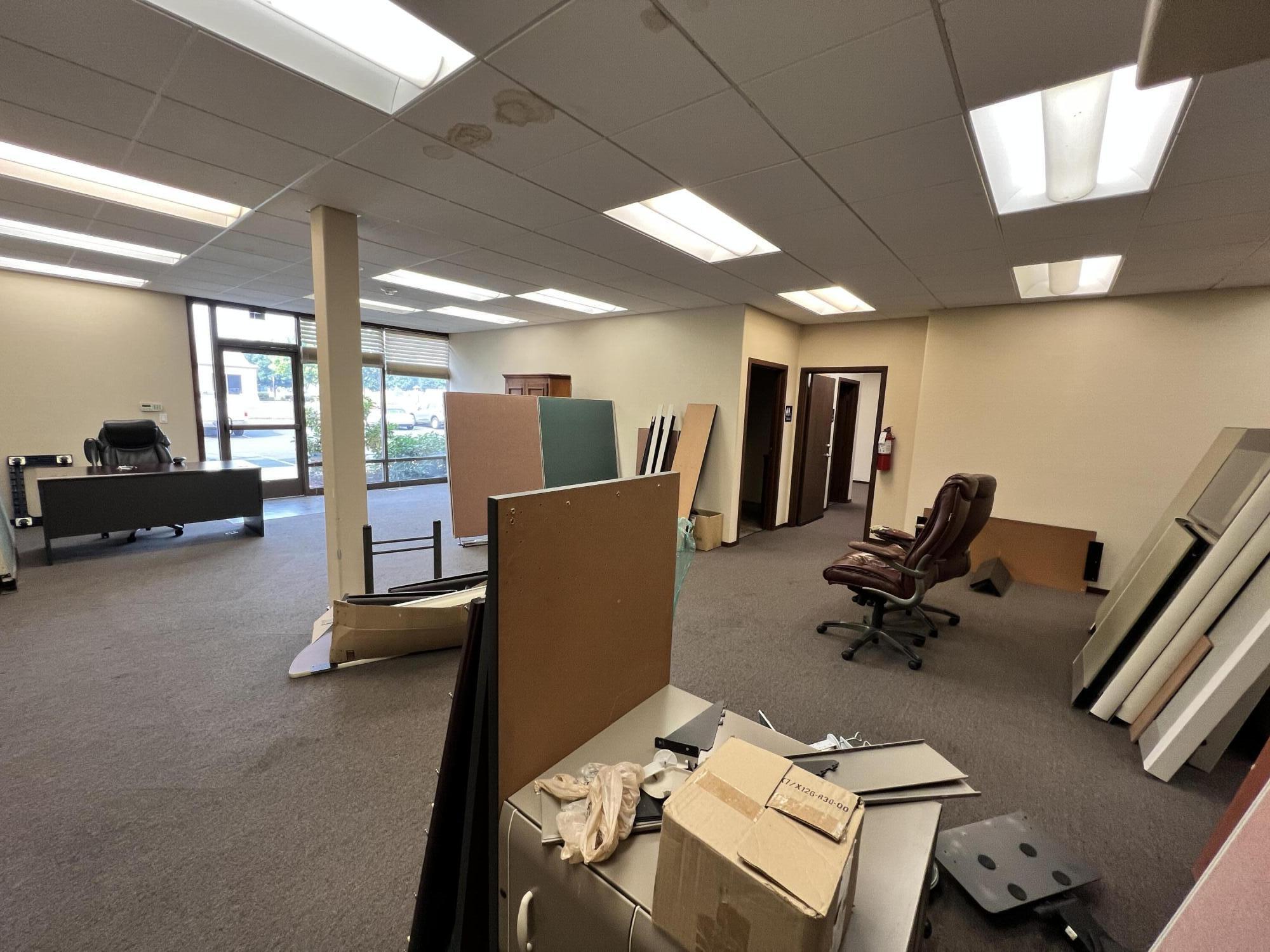 Alderwood Office Park - Commercial Lease