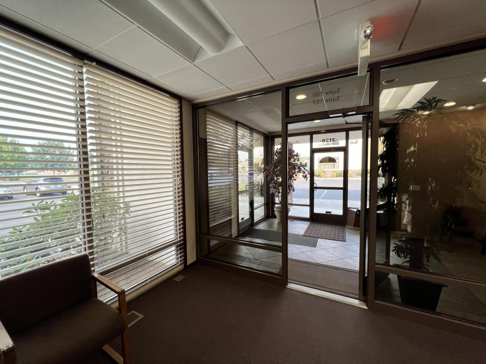 Alderwood Office Park - Commercial Lease