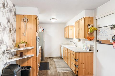 Tiny photo for 1540 NE Bear Creek Road, Bend, OR 97701 (MLS # 220215591)