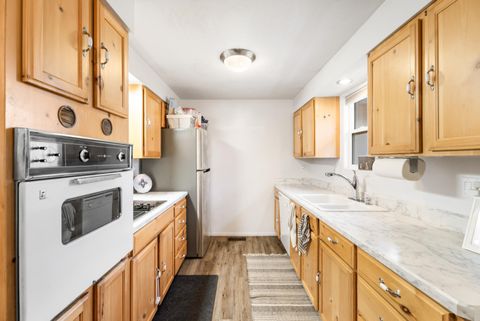 Tiny photo for 1540 NE Bear Creek Road, Bend, OR 97701 (MLS # 220215591)