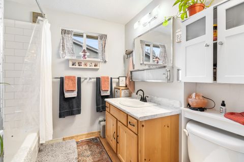 Tiny photo for 1540 NE Bear Creek Road, Bend, OR 97701 (MLS # 220215591)