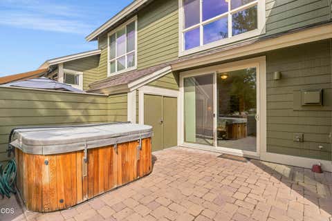 Tiny photo for 743 Sage Country Court, Redmond, OR 97756 (MLS # 220226327)