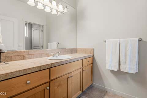 Tiny photo for 743 Sage Country Court, Redmond, OR 97756 (MLS # 220226327)