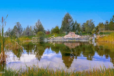 Tiny photo for 743 Sage Country Court, Redmond, OR 97756 (MLS # 220226327)