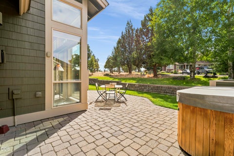 Tiny photo for 743 Sage Country Court, Redmond, OR 97756 (MLS # 220226327)