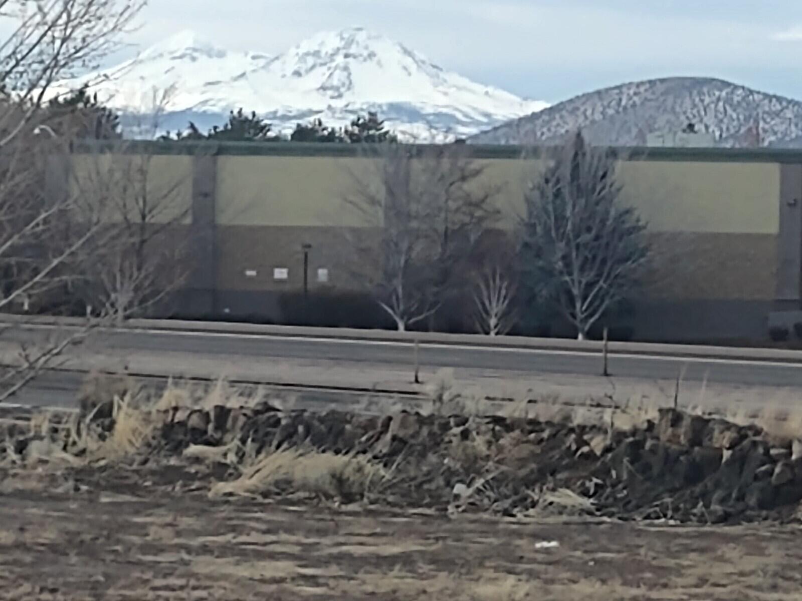 Canal Row - Commercial Sale