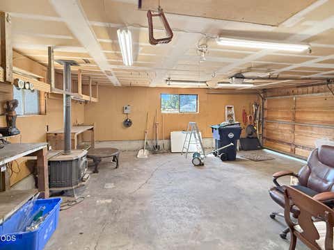 Tiny photo for 2640 NE 8th Street, Bend, OR 97701 (MLS # 220226885)