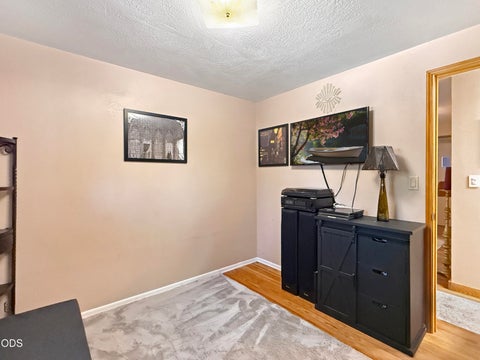 Tiny photo for 2640 NE 8th Street, Bend, OR 97701 (MLS # 220226885)