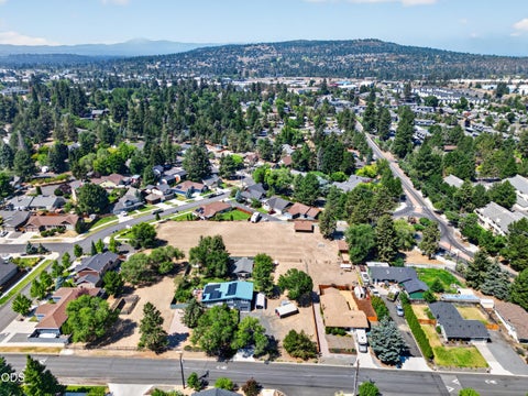 Tiny photo for 2640 NE 8th Street, Bend, OR 97701 (MLS # 220226885)