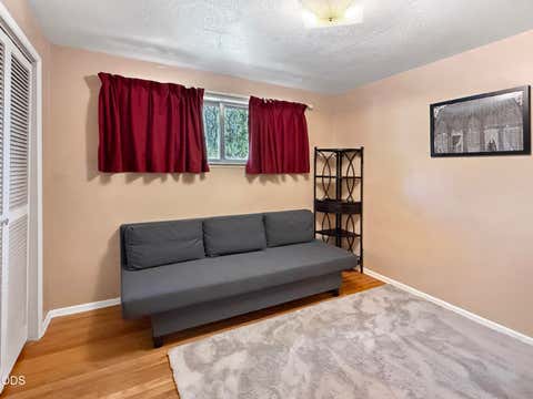 Tiny photo for 2640 NE 8th Street, Bend, OR 97701 (MLS # 220226885)
