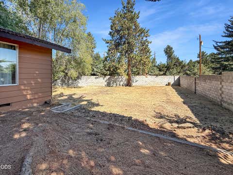 Tiny photo for 2640 NE 8th Street, Bend, OR 97701 (MLS # 220226885)