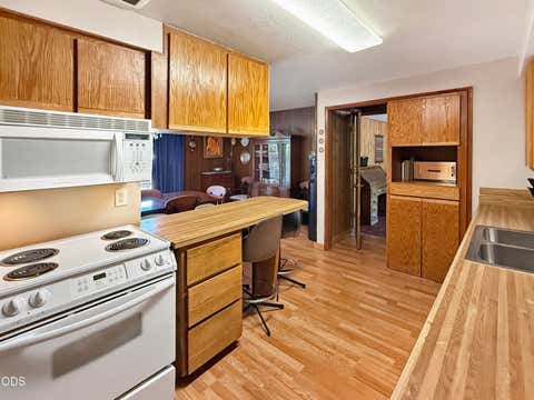 Tiny photo for 2640 NE 8th Street, Bend, OR 97701 (MLS # 220226885)
