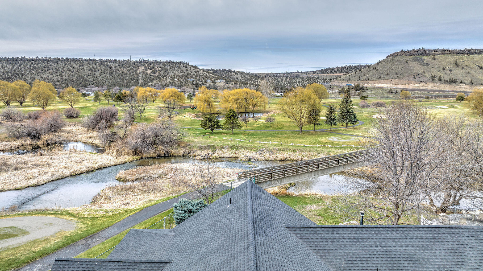 Meadow Lakes Estate - Residential