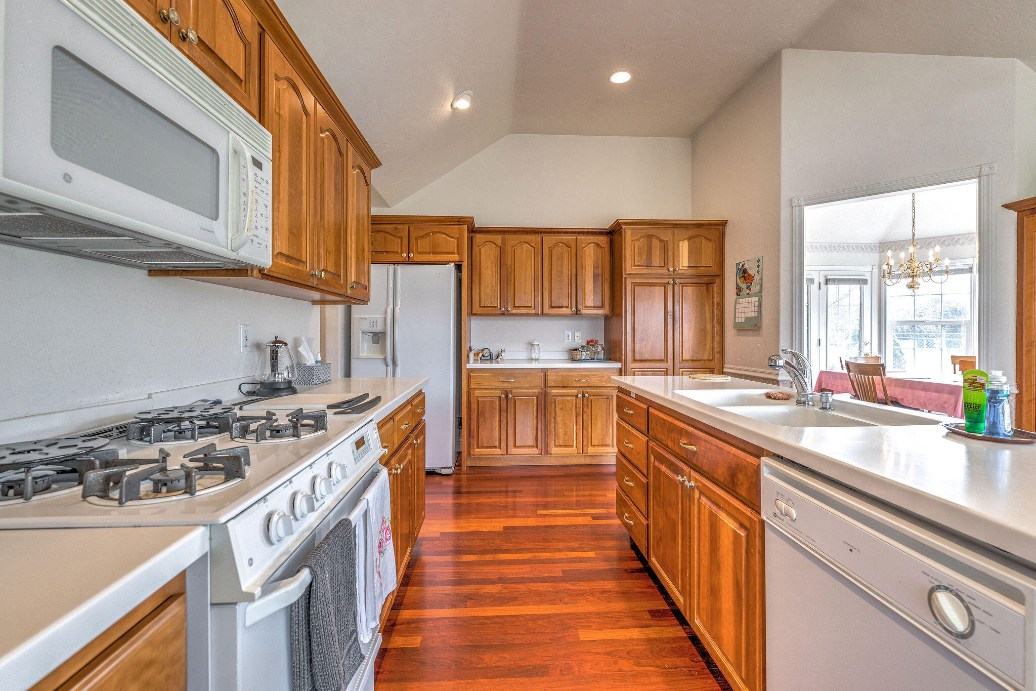 Meadow Lakes Estate - Residential