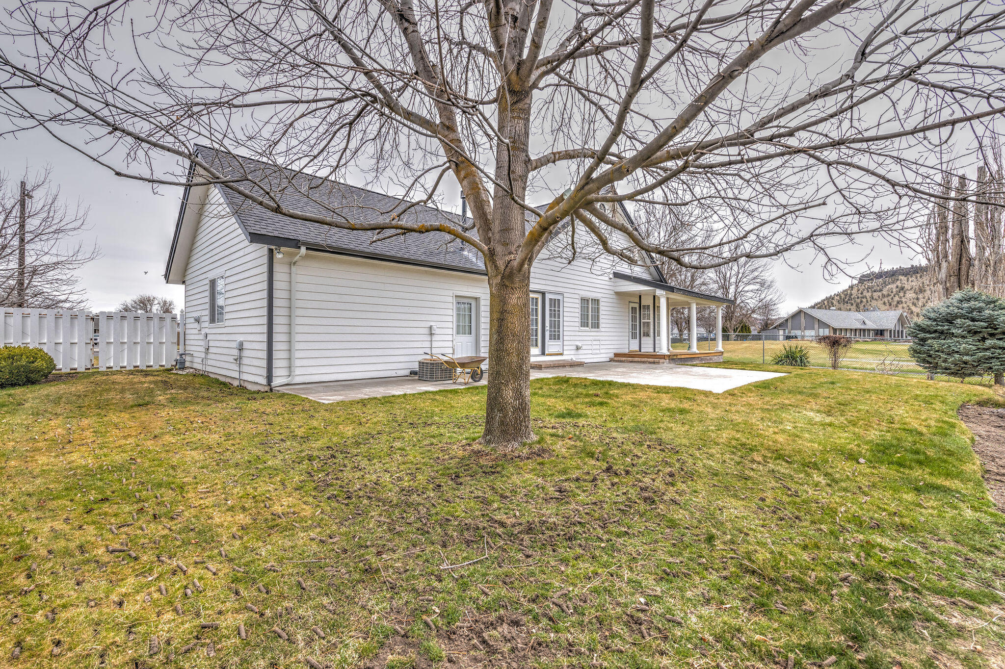 Meadow Lakes Estate - Residential