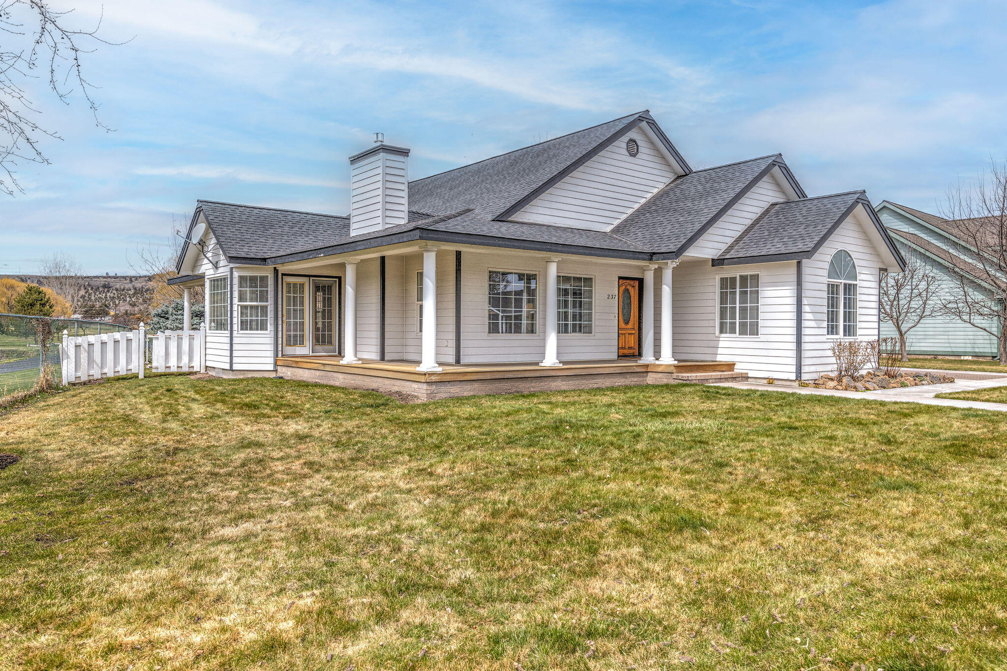 Meadow Lakes Estate - Residential