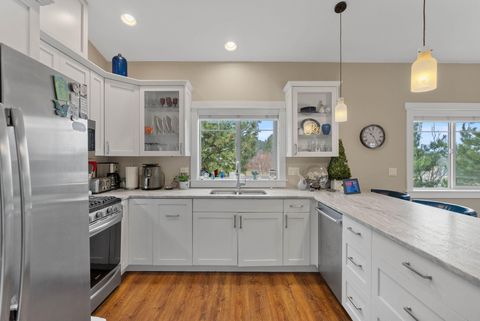 Tiny photo for 2545 NW Awbrey Road, Bend, OR 97703 (MLS # 220215631)