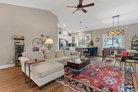 Tiny photo for 2545 NW Awbrey Road, Bend, OR 97703 (MLS # 220215631)