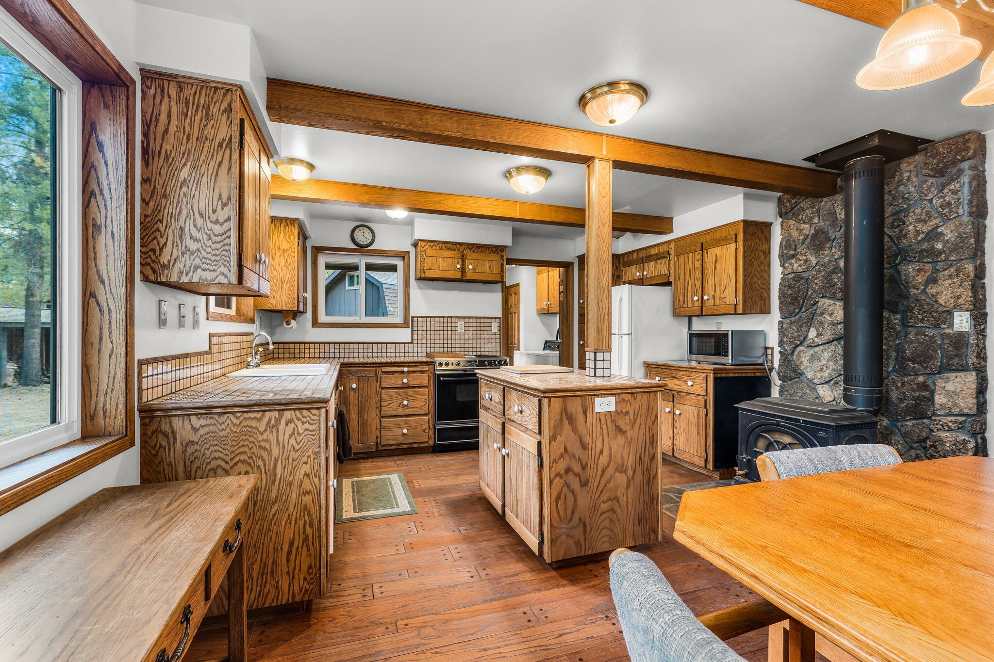 Fall River Estate - Residential