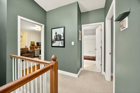 Tiny photo for 1108 S Oakdale Avenue, Medford, OR 97501 (MLS # 220210825)