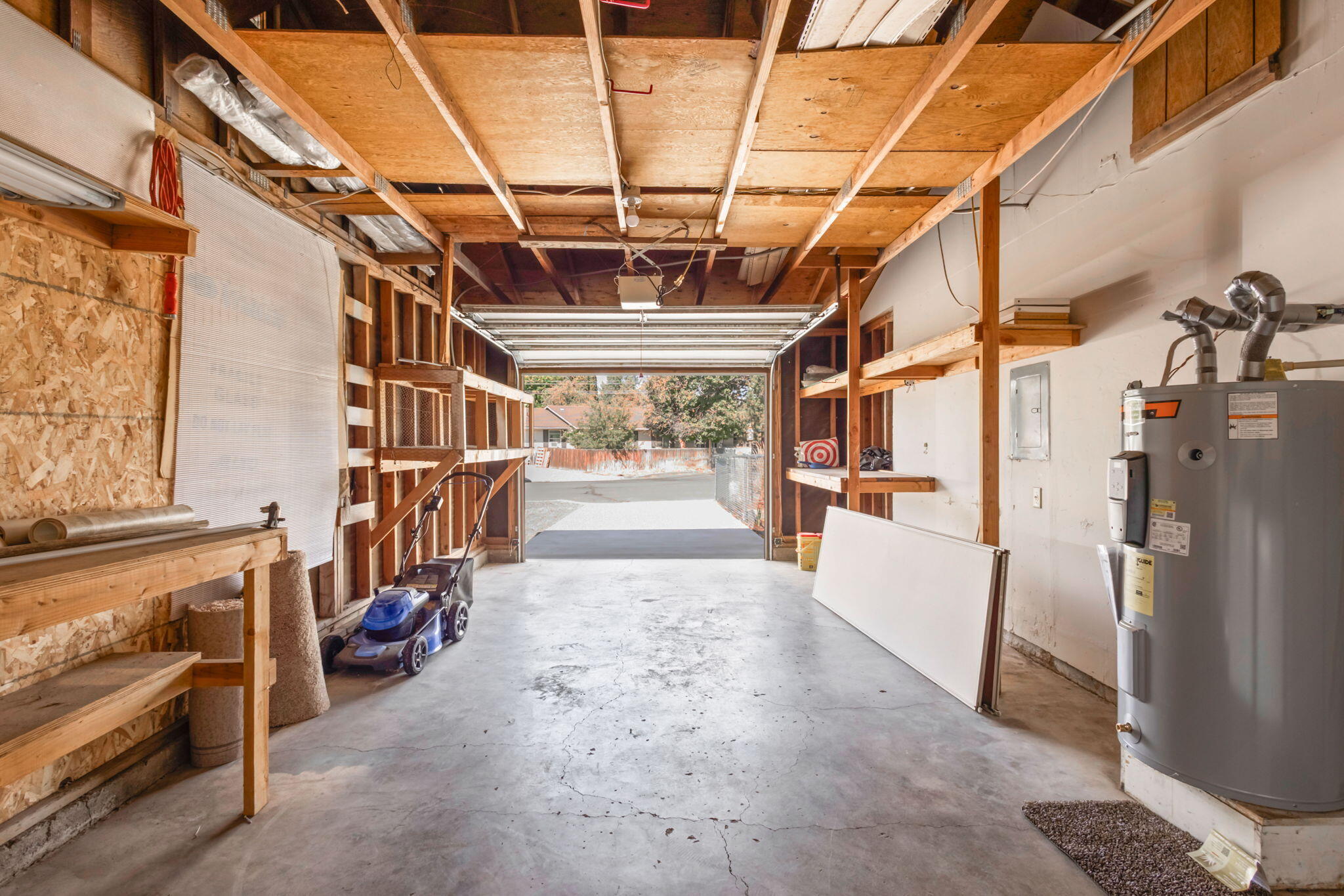 Hillcrest J - Residential