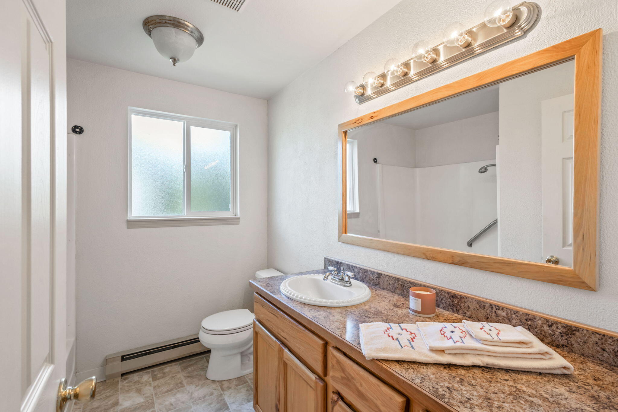 Hillcrest J - Residential