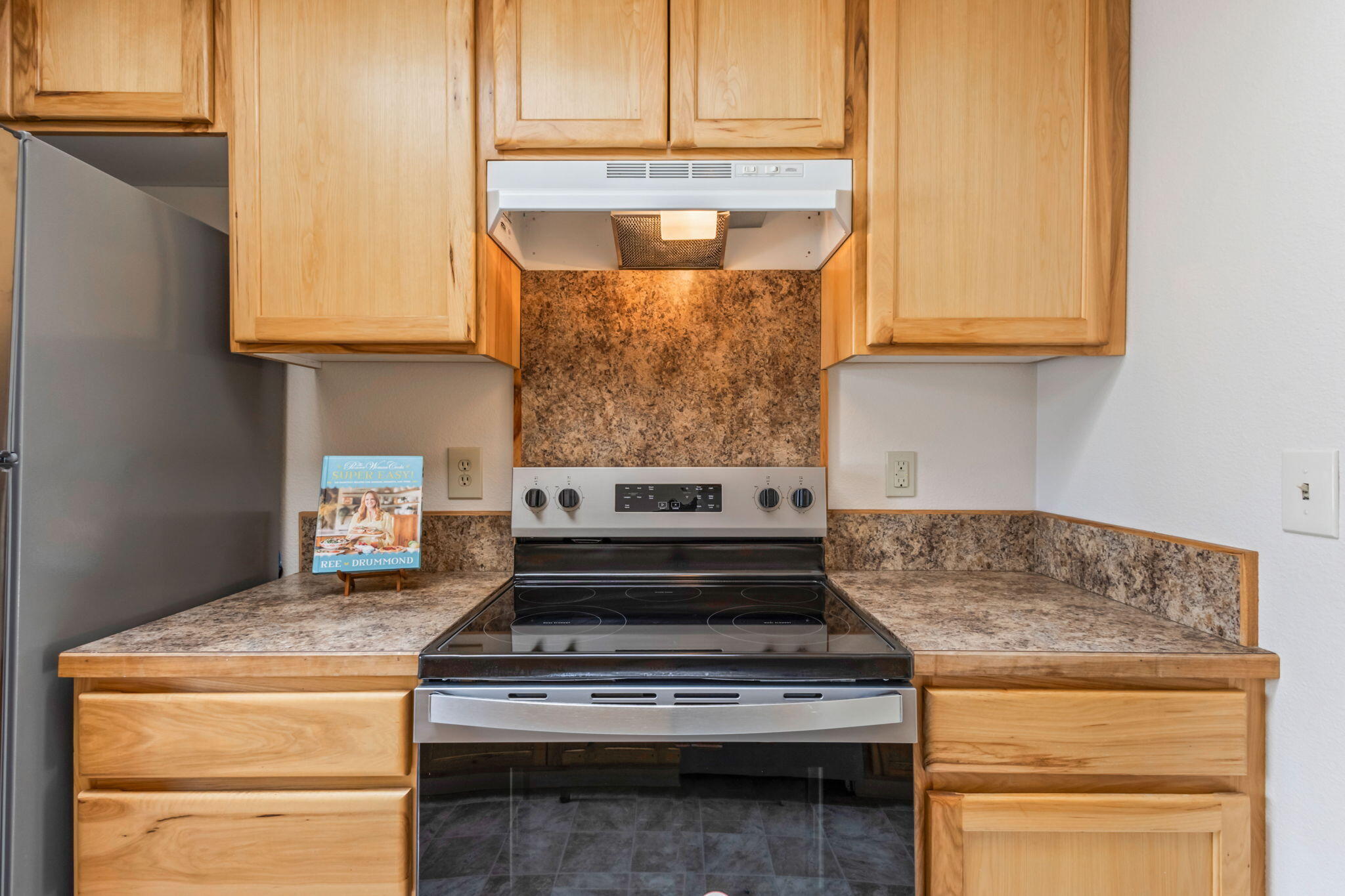 Hillcrest J - Residential