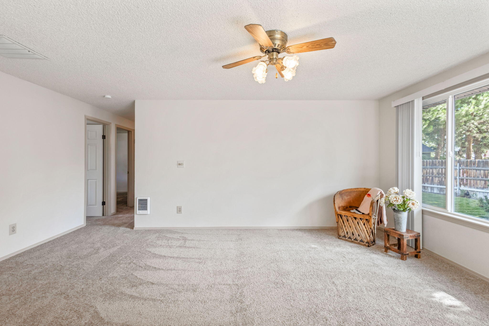 Hillcrest J - Residential