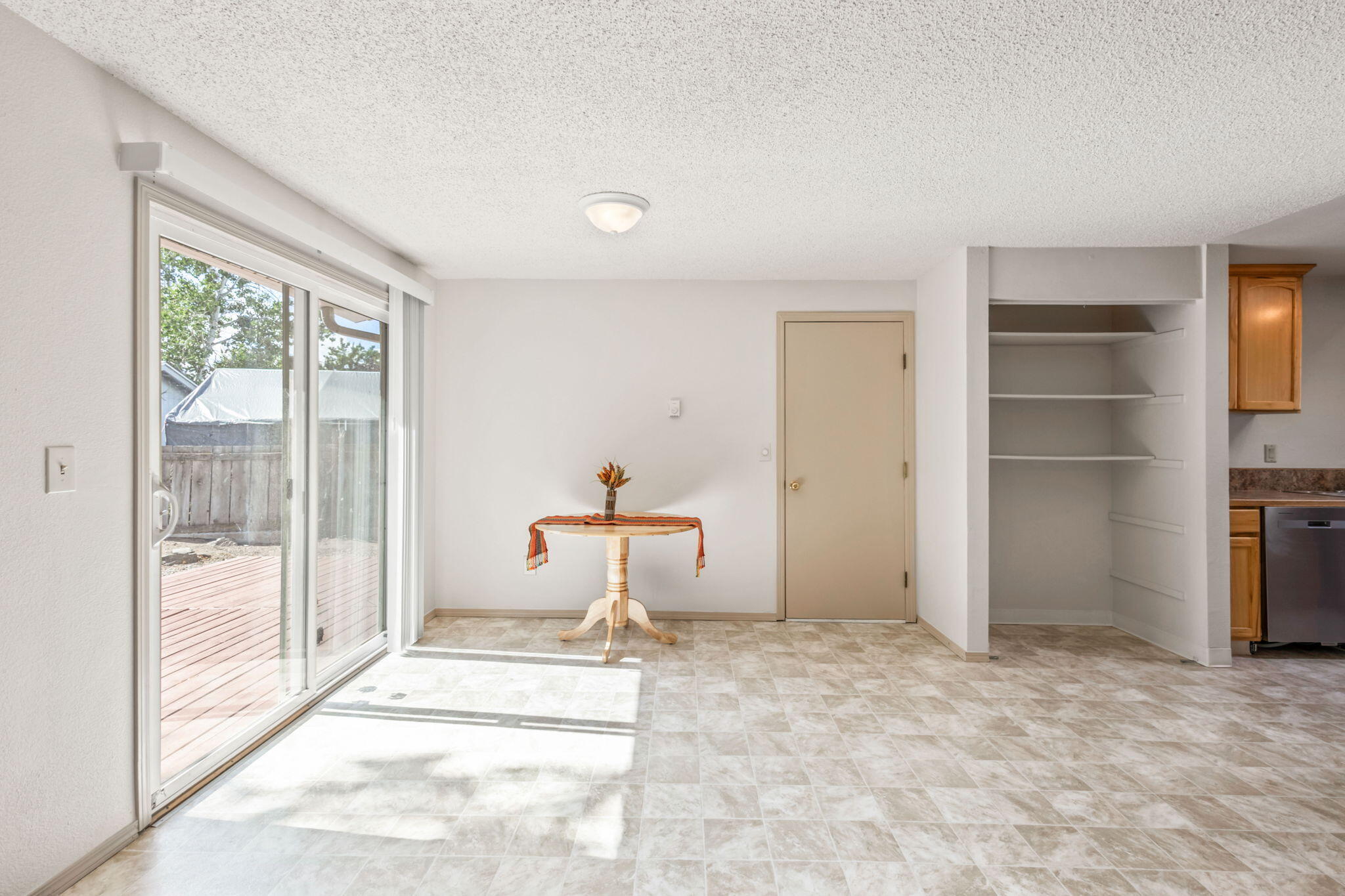 Hillcrest J - Residential