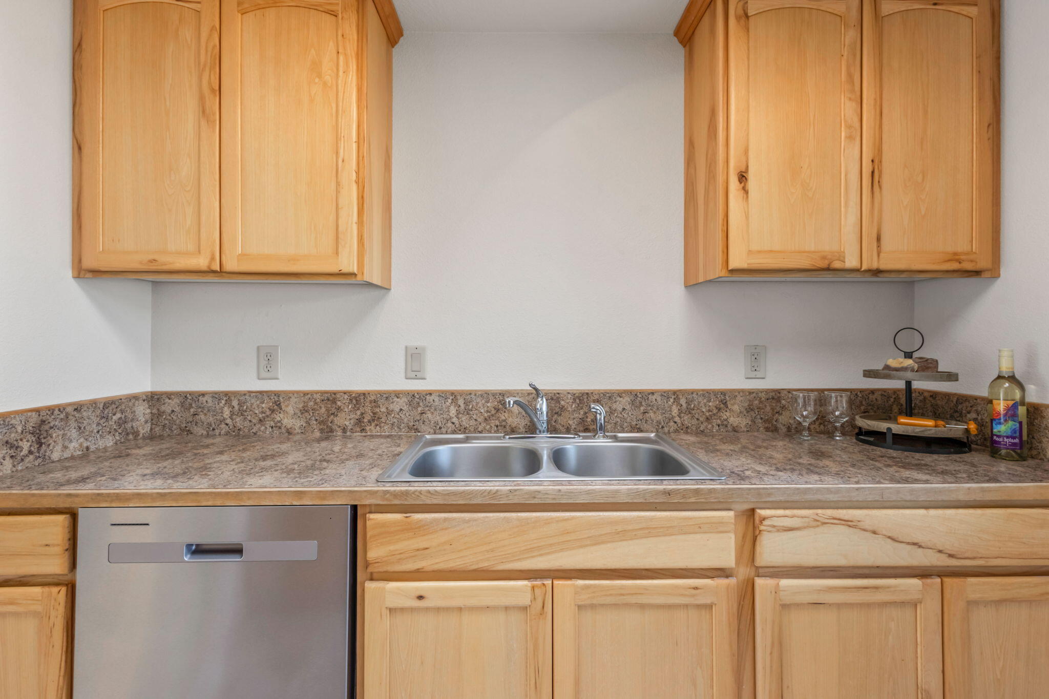 Hillcrest J - Residential