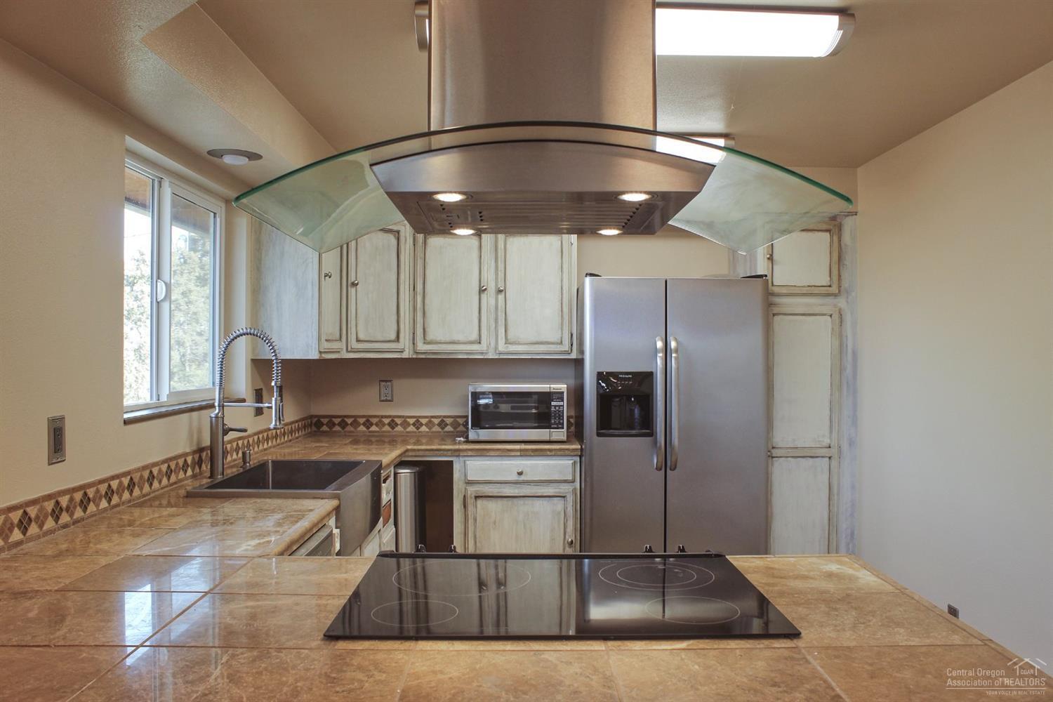 Rock And River - Residential